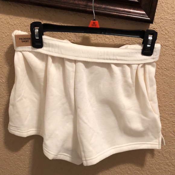 NWT PINK Victoria’s Secret Fold-over Short. Medium. Cream/ivory color. Fleece. - Picture 10 of 16